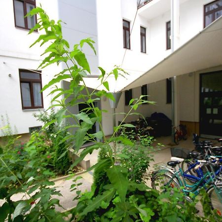 For The Bold, Chic And Open Minded Apartment Vienna Exterior photo